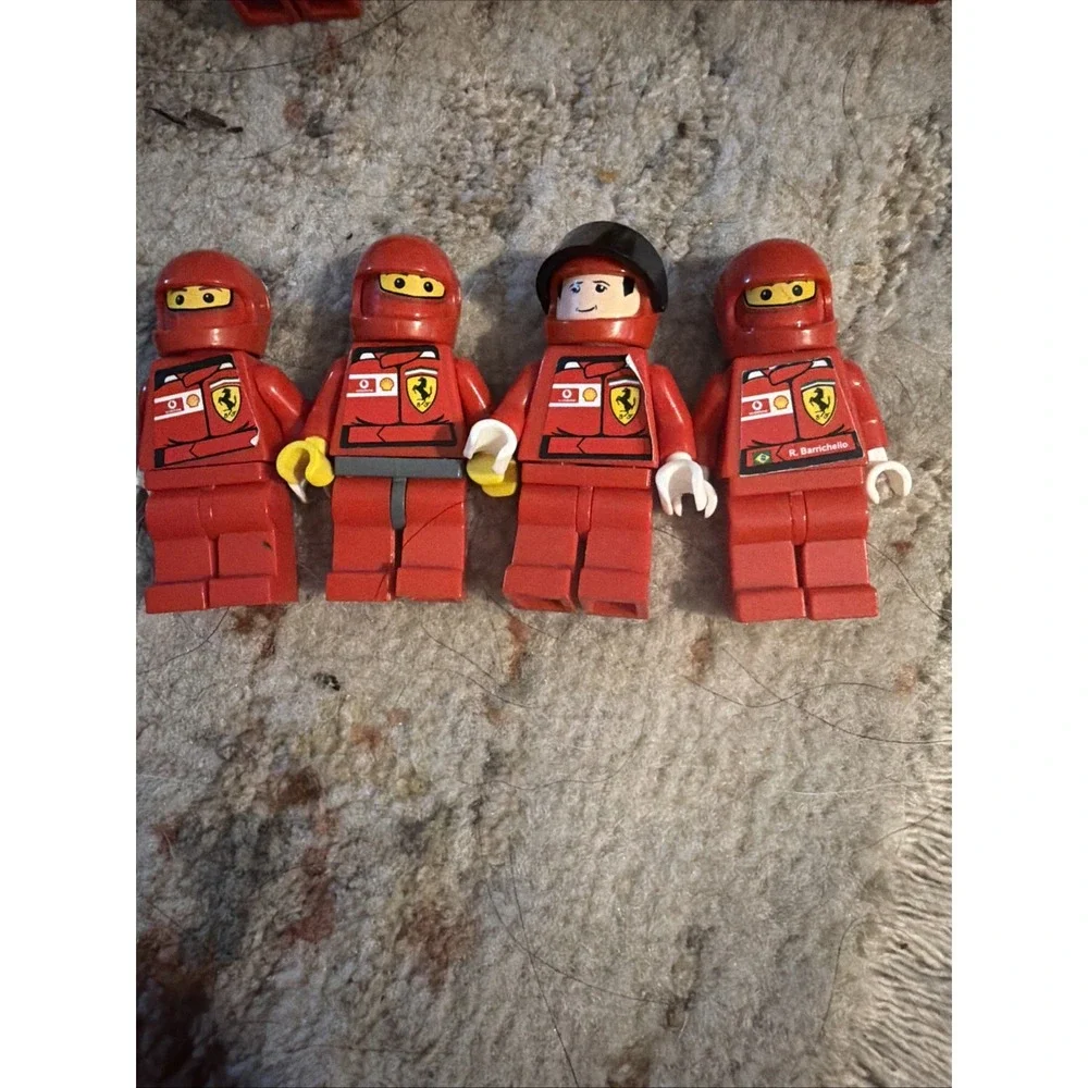 Lego Ferrari Mini Figures 4 Pit Crew With Shell & Vodafone Logos  U